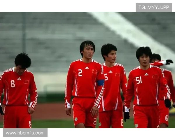 重庆足球队技术实力强劲荣登全国足球技术排行榜第七位 重庆足球队技术实力强劲荣登全国足球技术排行榜第七位